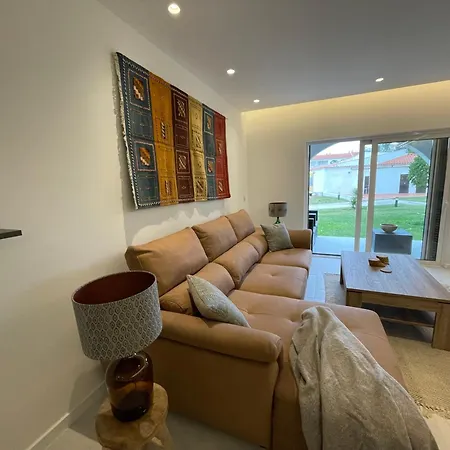 Modern With Balcony And Direct Access To The Pool * Albufeira