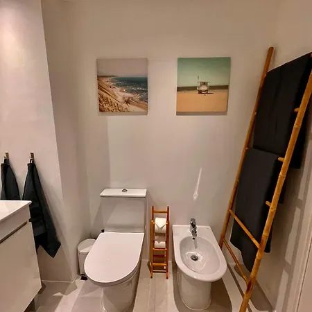 Apartment Modern With Balcony And Direct Access To The Pool *
